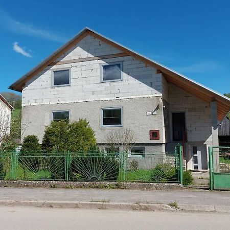 Horska Turistika S Domaci Atmosferou Lägenhet Dolny Kubin Exteriör bild